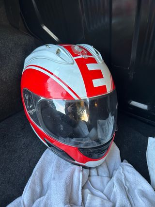 Casco Moto/Kart Rojo y Blanco