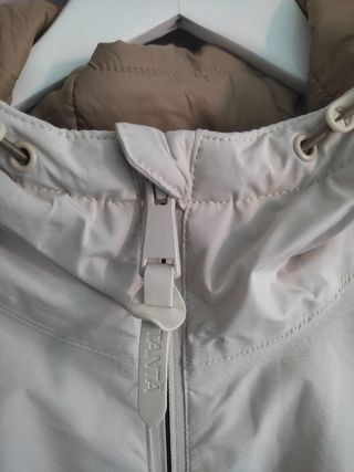 Chamarra impermeable Tantä beige mujer