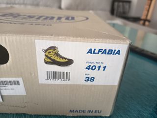 Botas de montaña Bestard amarillas