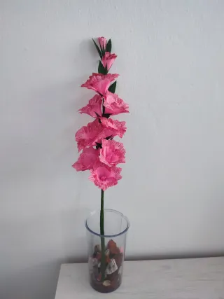 Flores de Gladiolo Morado Hechas a Mano