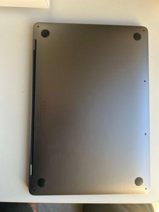 MacBook Pro 13 M2 2022 Plata Impecable !!