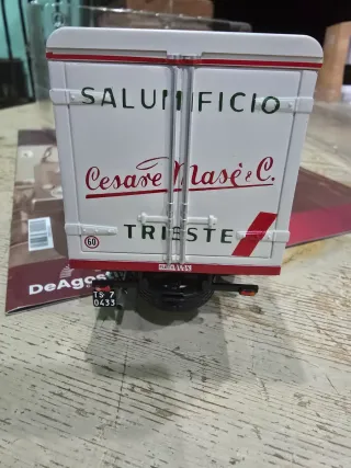 OM Titano 6X2 camion DeAgostini