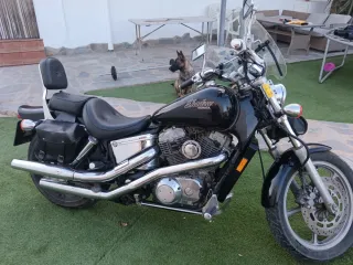 Honda Shadow 1100 Custom Americana