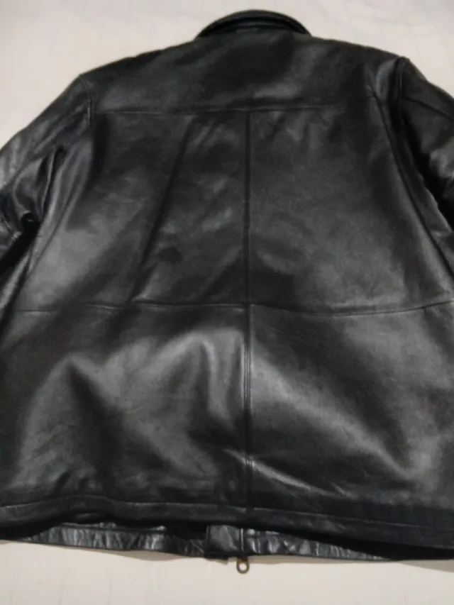 Cazadora tres cuartos piel hombre negra