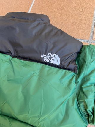 The North Face Chaqueta Verde y Negra