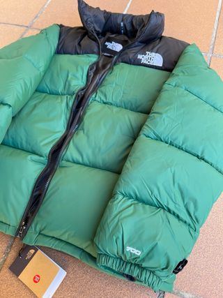 The North Face Chaqueta Verde y Negra