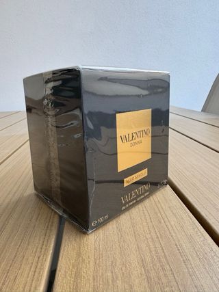 Valentino Donna Noir Absolu EDP 100ml