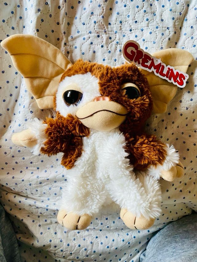* GiZMO GrEMLiNs BOLA PELUDA Original *