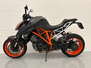 KTM SUPERDUKE 1290