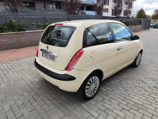 Lancia Ypsilon 2005