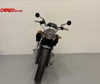 ROYAL ENFIELD INTERCEPTOR 650