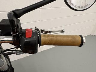 ROYAL ENFIELD INTERCEPTOR 650