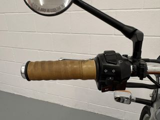 ROYAL ENFIELD INTERCEPTOR 650