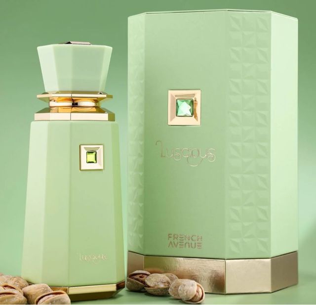 Perfume French Avenue Luscious Verde y Dorado
