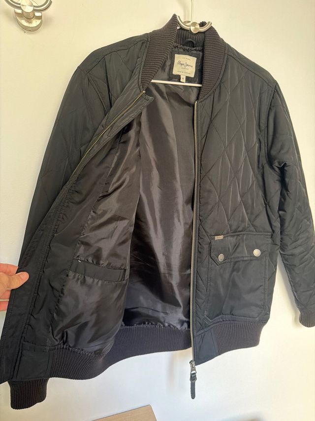 Chaqueta Bomber Pepe Jeans Negra