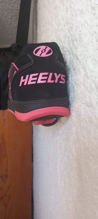 Zapatillas Heelys con Ruedas Talla 38