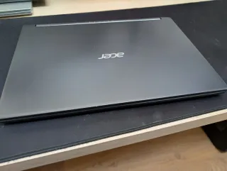 Portátil Acer Aspire 7