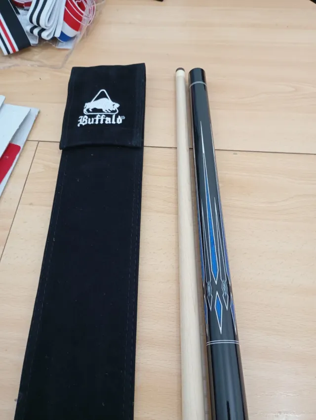 Taco de billar Buffalo tres bandas