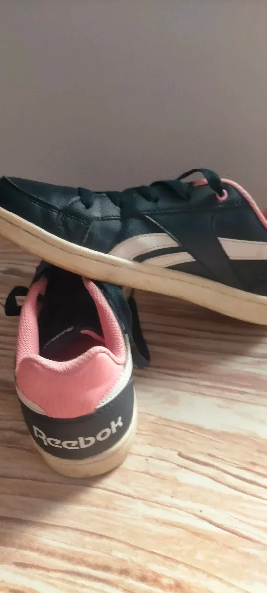 Zapatillas Reebok Azul y Rosa