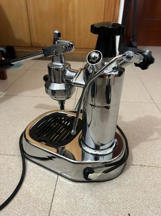 Macchina da caffè La Pavoni Europiccola (modello EPC-8)