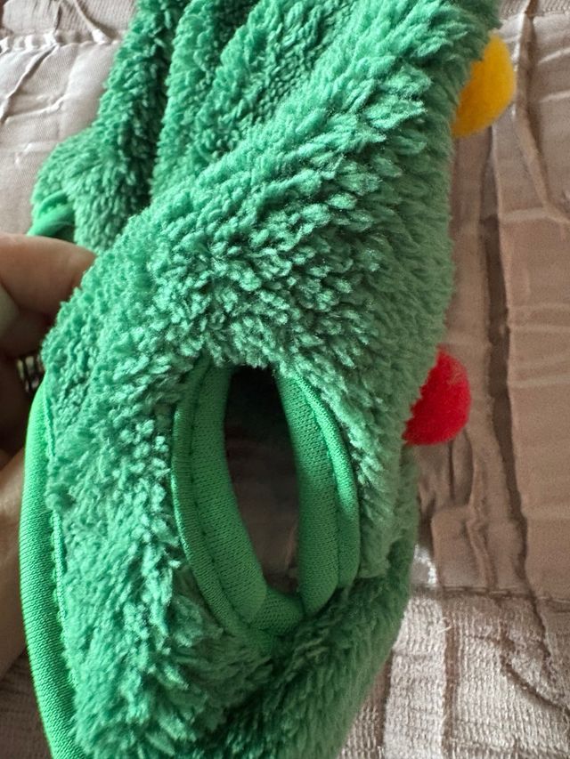 Gorro Navideño Perro Árbol con Adornos