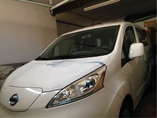 Nissan env-200 evalia electrica 5 plazas