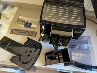 Cafetera Delonghi ECAM13.123B super Automática