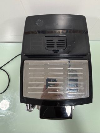 Cafetera Delonghi ECAM13.123B super Automática