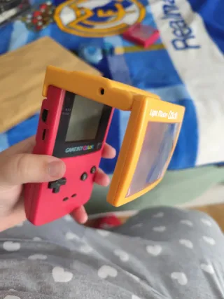 Lupas Game Boy Color Rosa y Amarilla