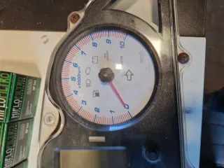 Cuentakilómetros  Superdink y tres filtros aceite