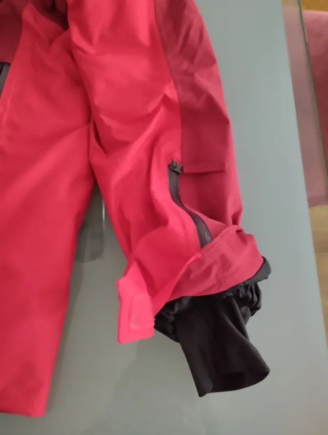 Chaqueta Quechua Roja