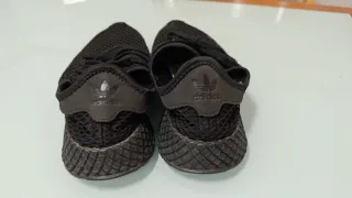 Adidas Deerupt Negras