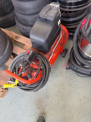 Compresor de aire Black & Decker 50L