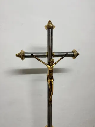 Cruz de París de Cristo