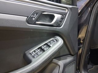 Porsche Macan Macan