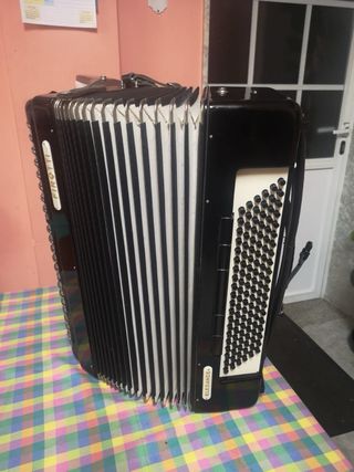 Firotti 120 Bassi Accordeone