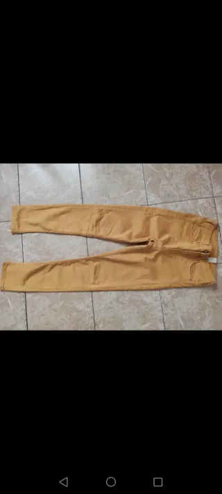 Pantalón mostaza 2x8 e a elegir