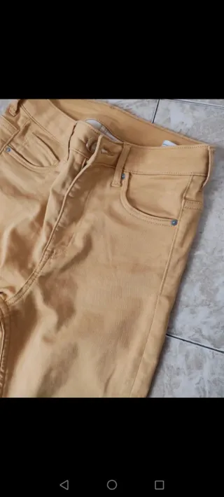 Pantalón mostaza 2x8 e a elegir