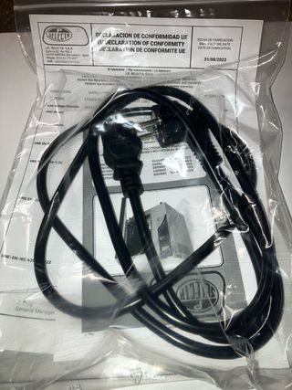 Estufa Bacteriológica y Cultivo incubado.