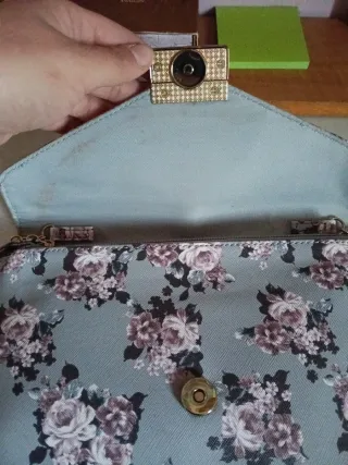 Borsa Guess floreale grigia