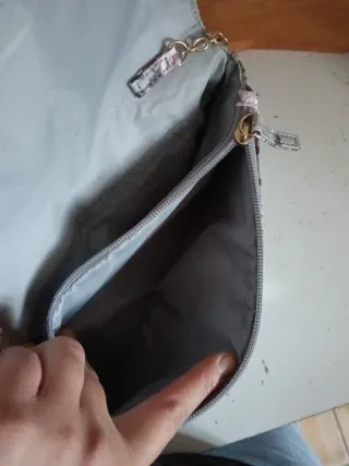 Borsa Guess floreale grigia