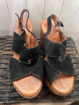 Sandalias negras cuña verano talla 39