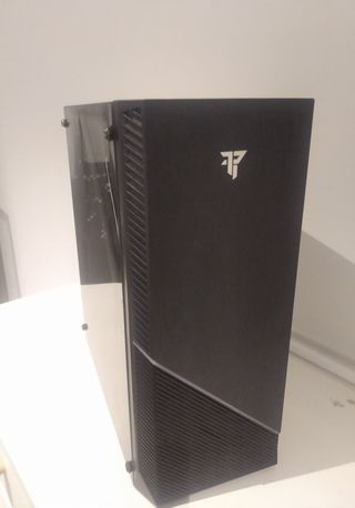 Caja PC Tempest Negra