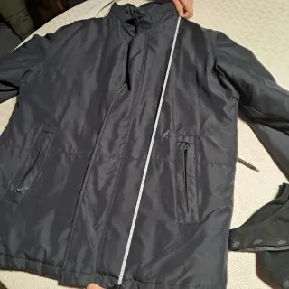 Parka Australian nera