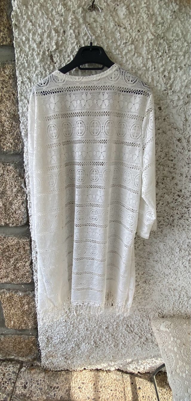 A estrenar Chaqueta calada blanca manga 3/4