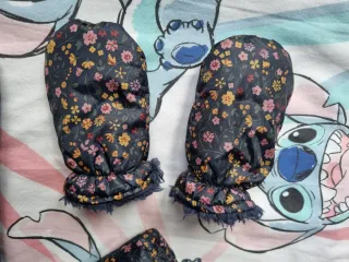 Abrigo y manoplas Zeeman 6-12 meses