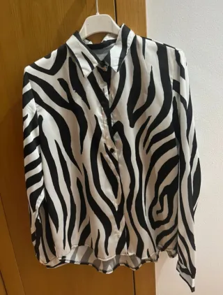 Camisa Cebra Blanca y Negra