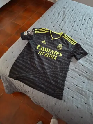 Camiseta Real Madrid 2021-2022 Talla M