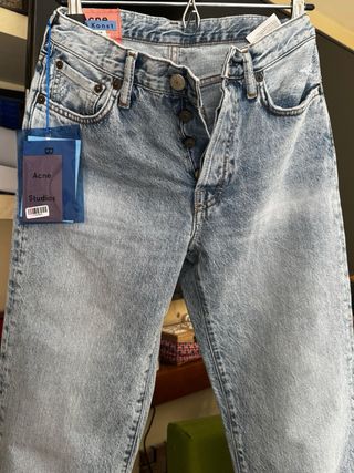 Vaqueros Acné Studios