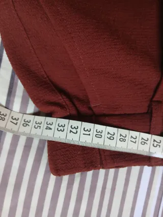 Pantalón Pull&Bear Talla S Color Teja